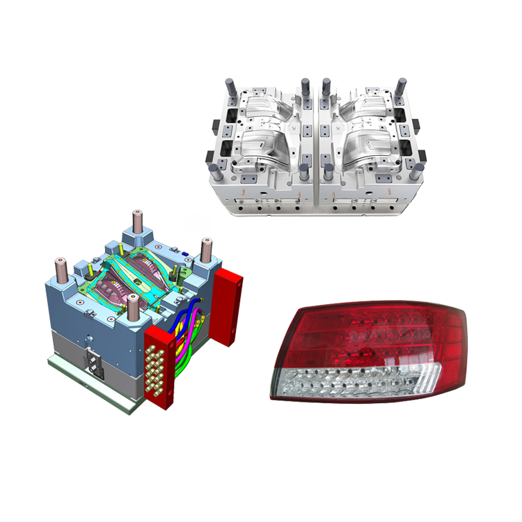 車のランプの射出成形金型
